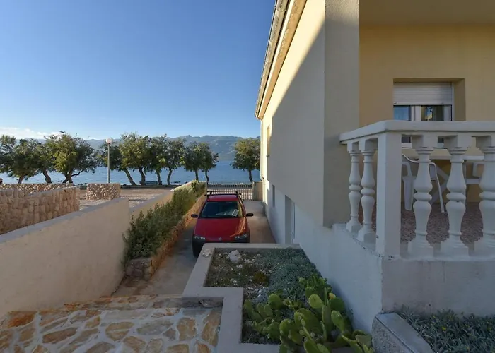 Дом отдыха Seaside House Razanac, Zadar - 13677 *
