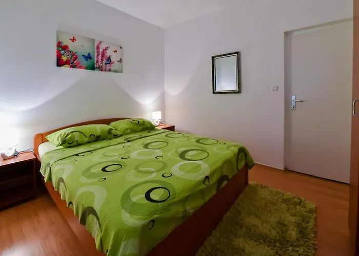 Дом отдыха Seaside House Razanac, Zadar - 13677